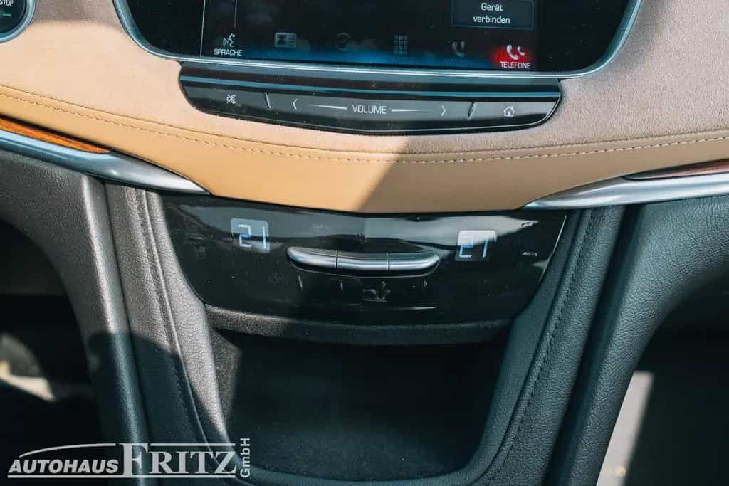 Cadillac XT5 Platinum AWD 3.6 V6 AT, 360° CAM, LED, Navi 10/2017-photo-26
