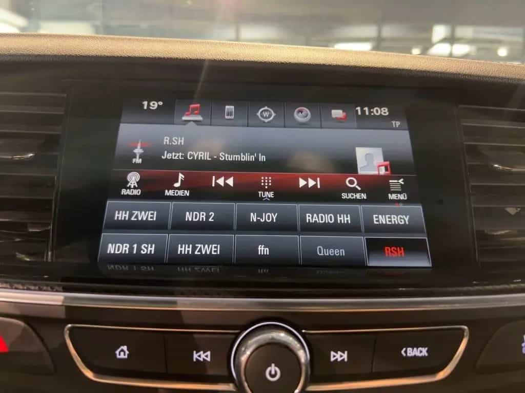 Opel Insignia 1.5 Turbo Dynamic Apple CarPlay SHZ PDC 07/2018-photo-11
