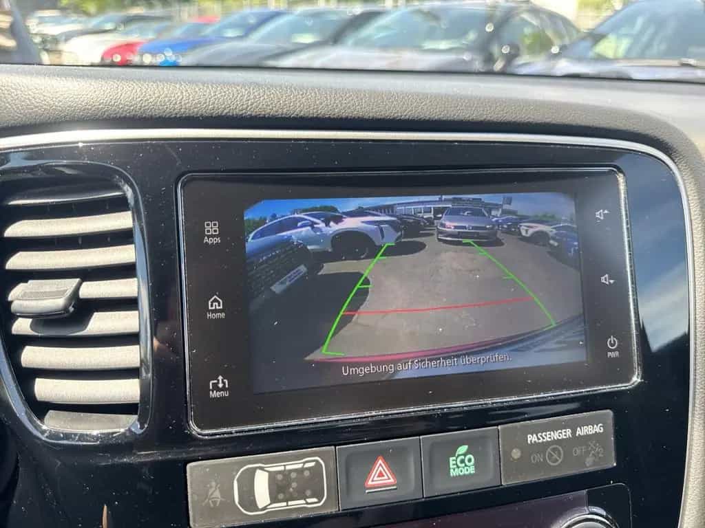 Mitsubishi Outlander Edition 100 2WD 2.0  MIVEC WR Kamera 03/2018-photo-18