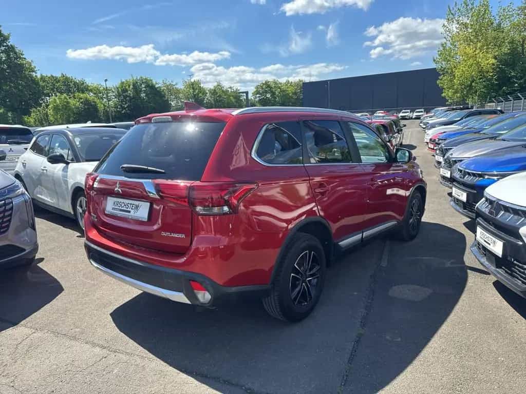 Mitsubishi Outlander Edition 100 2WD 2.0  MIVEC WR Kamera 03/2018-photo-26