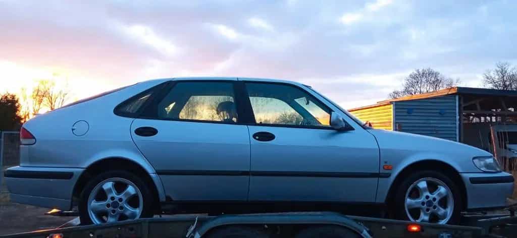 Saab 9-3 Automatikgetriebe 2.0 Turbo TÜV ... 05/2000-photo-1