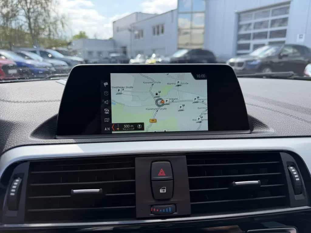 BMW M140 Special Edition LED Navi Memory SHZ PDC Te 04/2019-photo-12