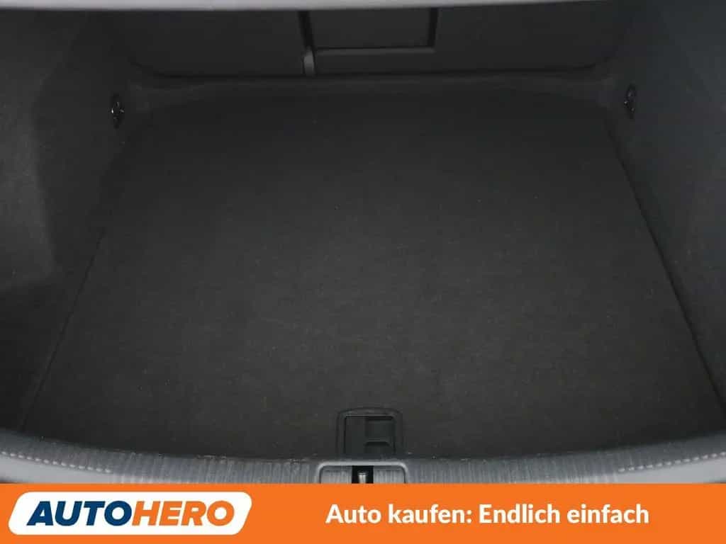 Audi A3 Limousine 1.5 TFSI ACT Sport Aut.*NAVI*ACC* 05/2018-photo-17