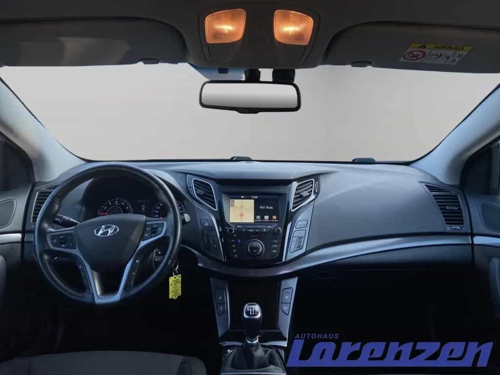 Hyundai i40 blue Trend GDI 1.6 CW M T Navi ACC Android A 09/2018-photo-10