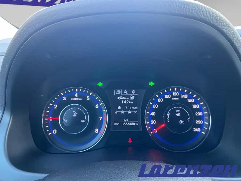 Hyundai i40 blue Trend GDI 1.6 CW M T Navi ACC Android A 09/2018-photo-15