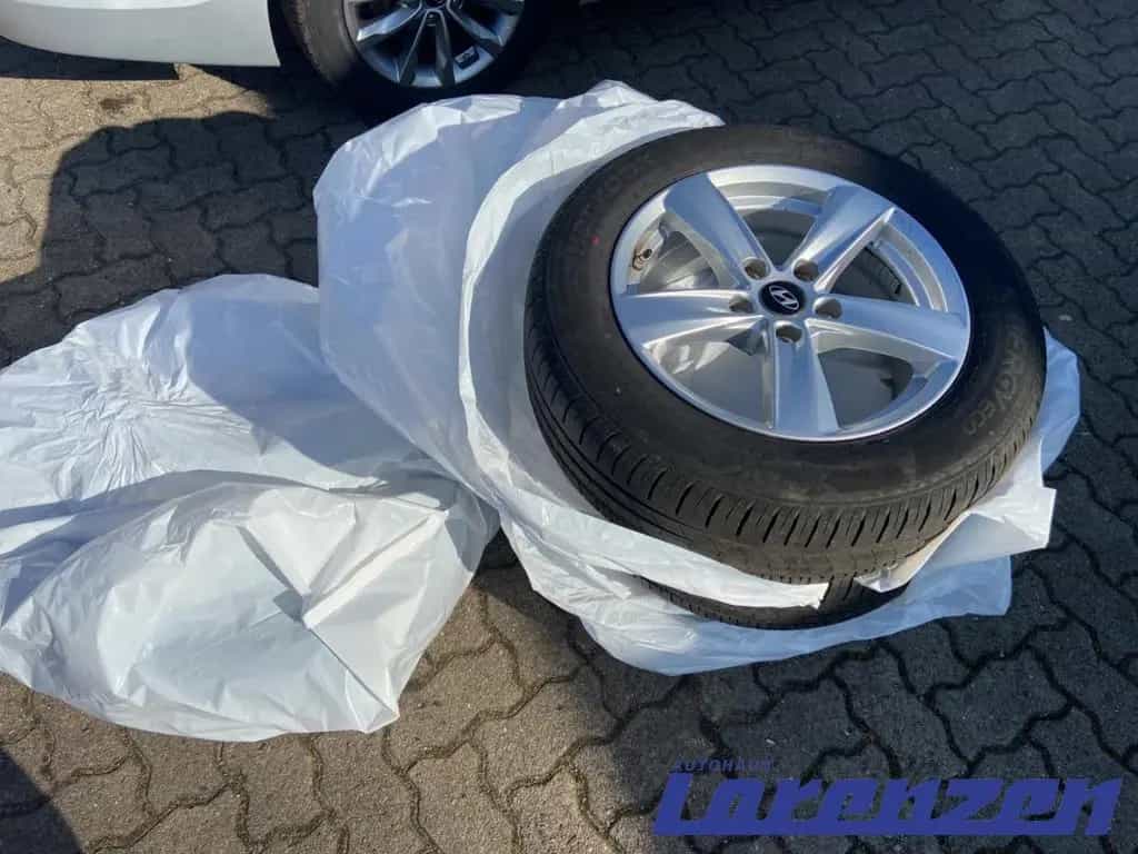 Hyundai i40 blue Trend GDI 1.6 CW M T Navi ACC Android A 09/2018-photo-20