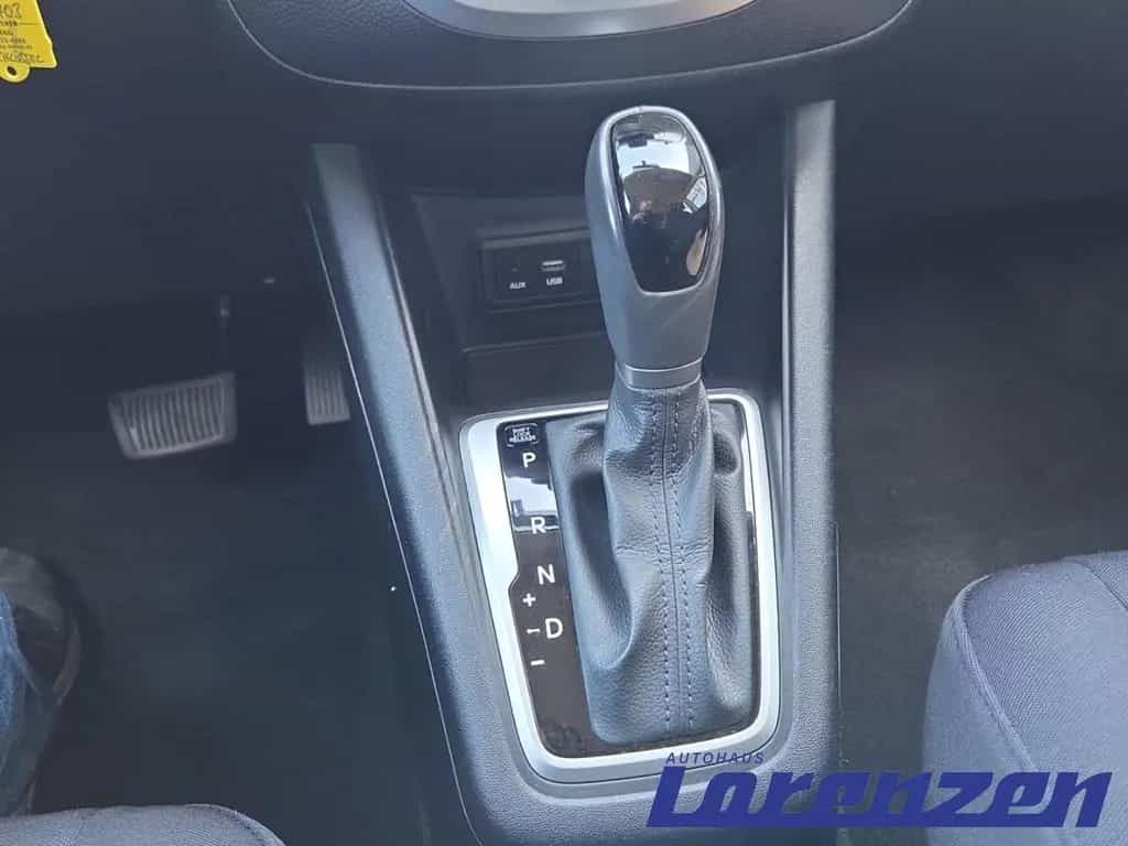 Hyundai ix20 Trend 1.6 Benzin A T ACC SHZ PDC Berganfahr 05/2016-photo-13