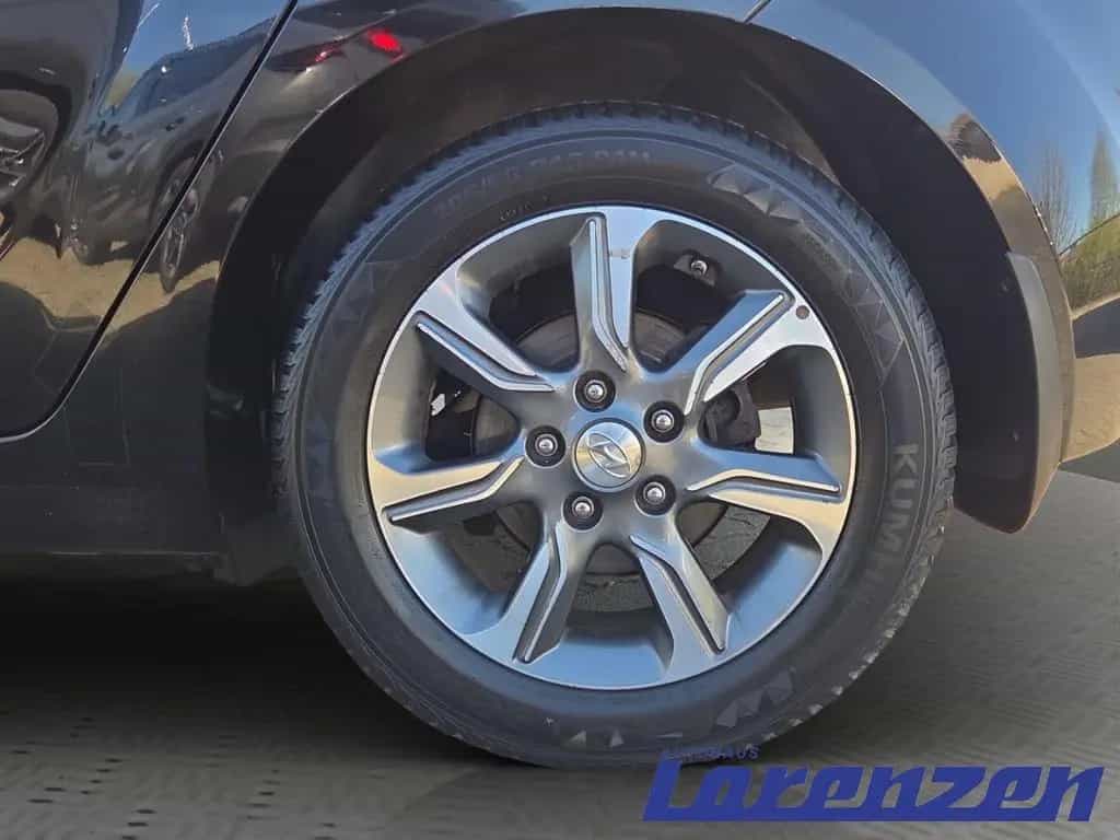Hyundai ix20 Trend 1.6 Benzin A T ACC SHZ PDC Berganfahr 05/2016-photo-18