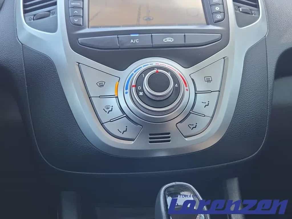 Hyundai ix20 Trend 1.6 Benzin A T ACC SHZ PDC Berganfahr 05/2016-photo-19