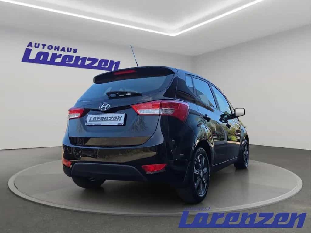 Hyundai ix20 Trend 1.6 Benzin A T ACC SHZ PDC Berganfahr 05/2016-photo-4