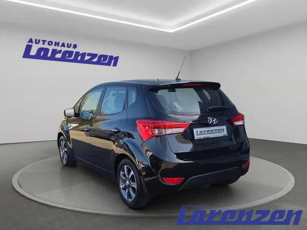 Hyundai ix20 Trend 1.6 Benzin A T ACC SHZ PDC Berganfahr 05/2016-photo-6