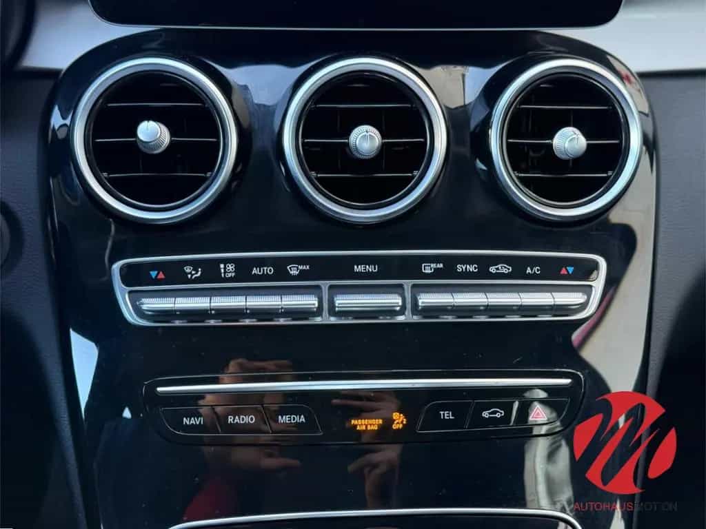 Mercedes-Benz C-Class 200 d NAVI KAMERA LED KEYLESSGO CARPLAY PARKLE 11/2020-photo-27