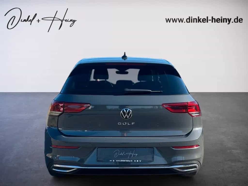 Volkswagen Golf VIII Lim. Life ACTIVE 1.5 TSI 12/2022-photo-5