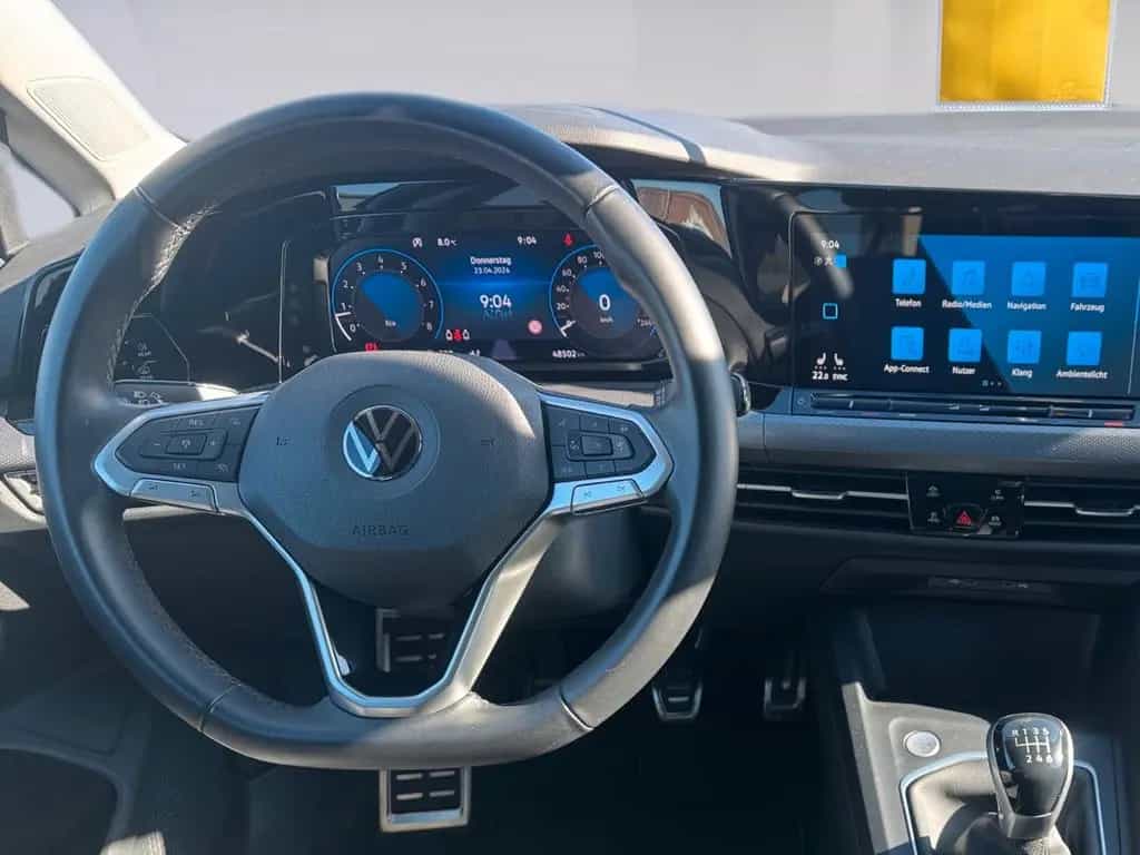 Volkswagen Golf VIII Lim. Life ACTIVE 1.5 TSI 12/2022-photo-9