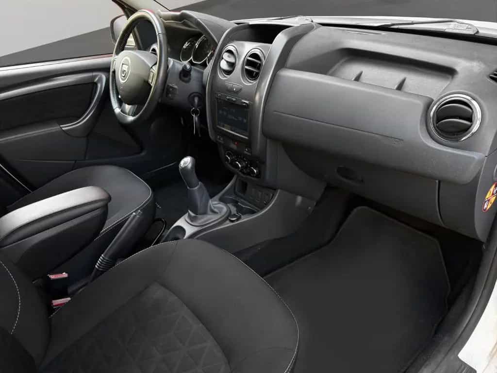 Dacia Duster 1.6 16V LAUREATE *1.Hand*Navi*Temp*PDC* 03/2016-photo-17