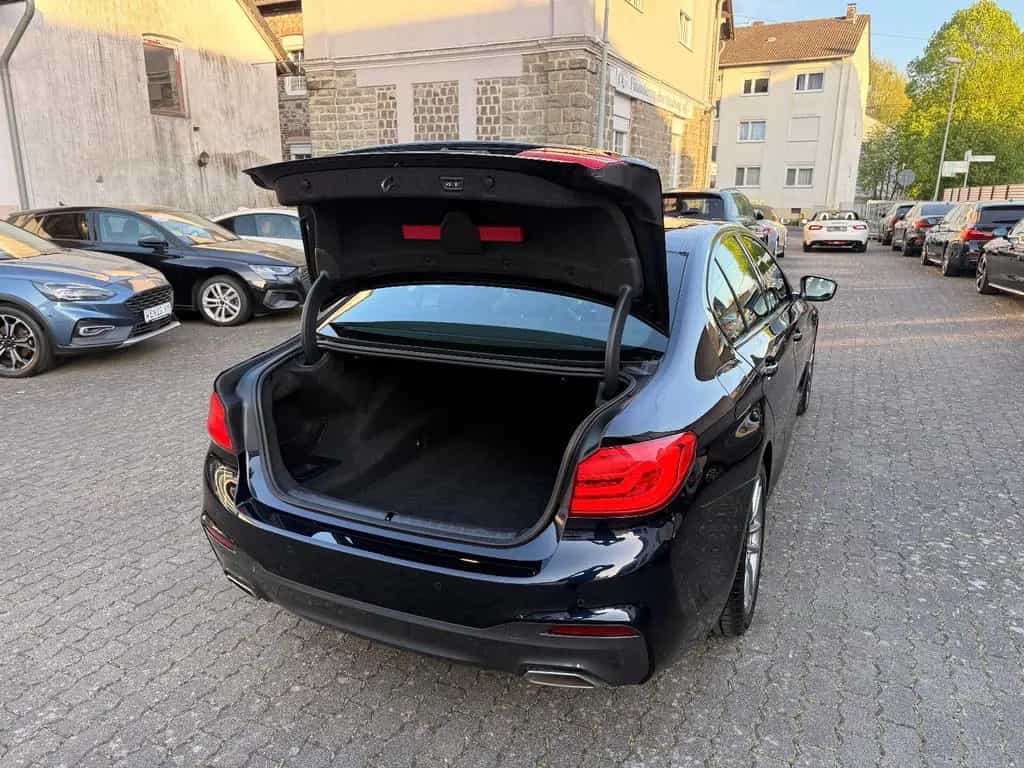 BMW 5 Series 540i M-SPORTPAKET HEAD-Up LEDER NAVI KAMERA KEY. 06/2019-photo-18