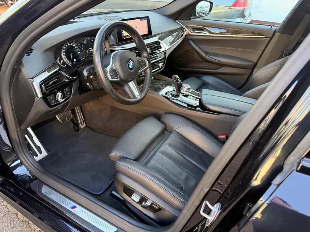 BMW 5 Series 540i M-SPORTPAKET HEAD-Up LEDER NAVI KAMERA KEY. 06/2019-photo-24