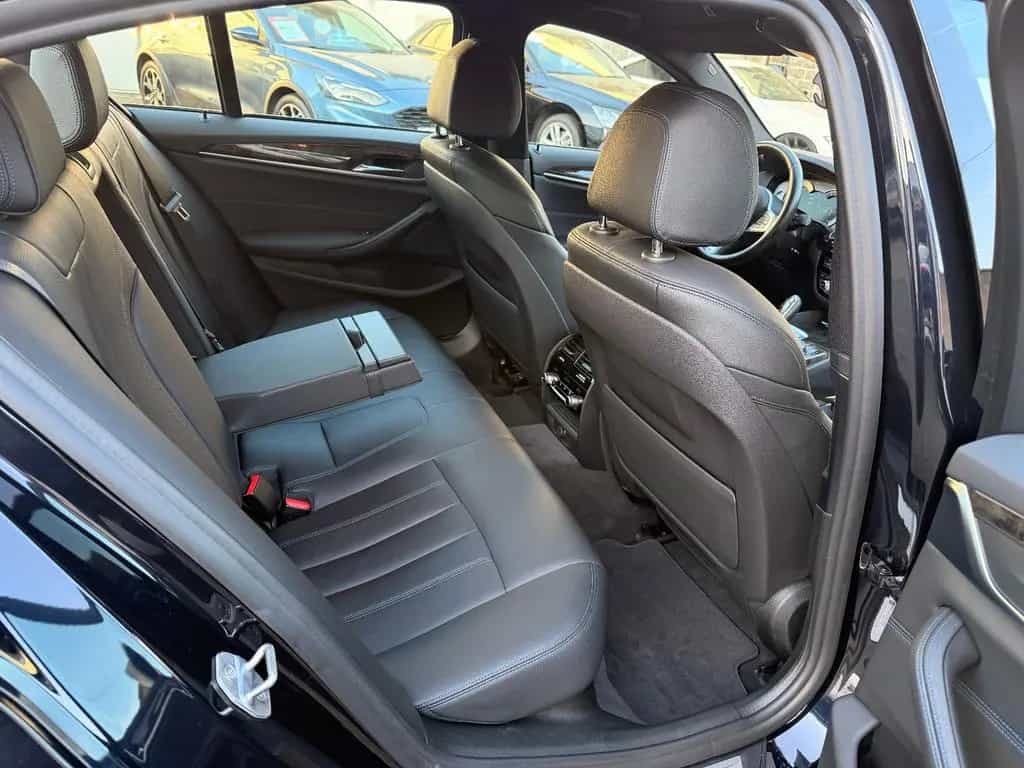 BMW 5 Series 540i M-SPORTPAKET HEAD-Up LEDER NAVI KAMERA KEY. 06/2019-photo-26