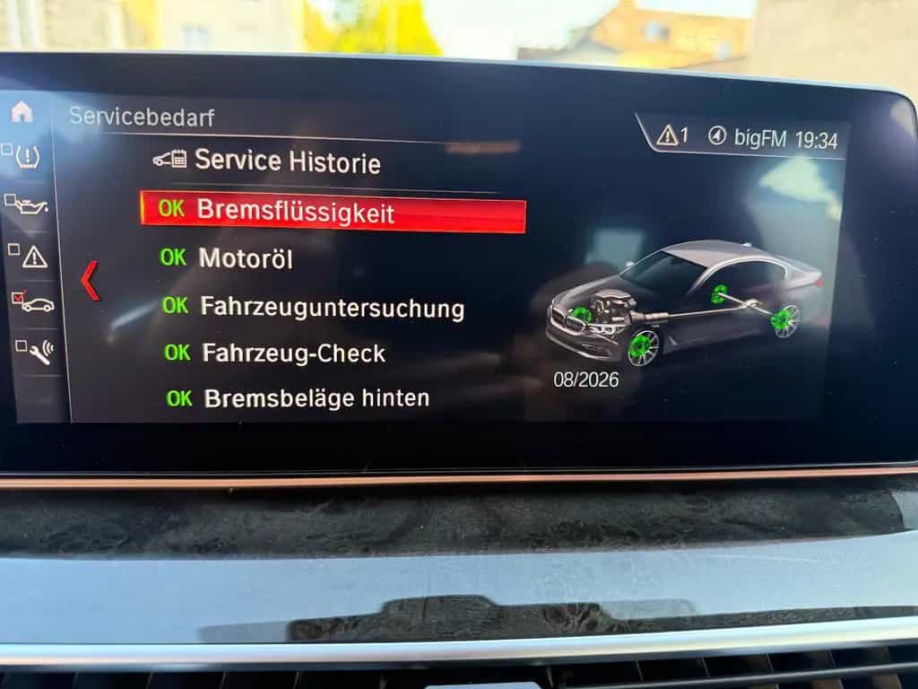 BMW 5 Series 540i M-SPORTPAKET HEAD-Up LEDER NAVI KAMERA KEY. 06/2019-photo-32