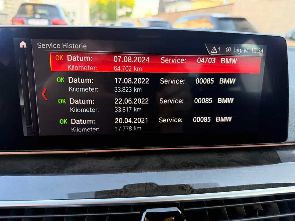 BMW 5 Series 540i M-SPORTPAKET HEAD-Up LEDER NAVI KAMERA KEY. 06/2019-photo-33