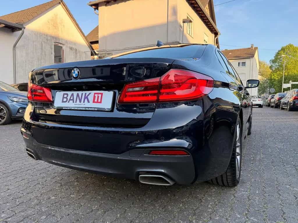 BMW 5 Series 540i M-SPORTPAKET HEAD-Up LEDER NAVI KAMERA KEY. 06/2019-photo-5