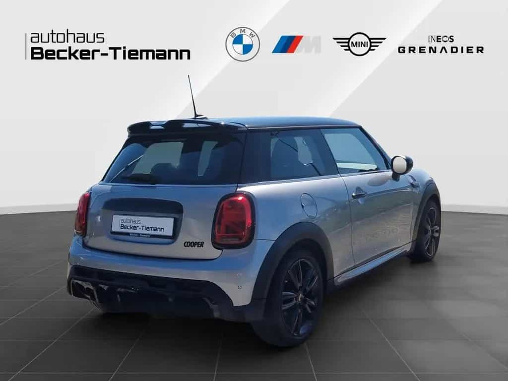 MINI Cooper John Cooper Works Trim 03/2023-photo-5