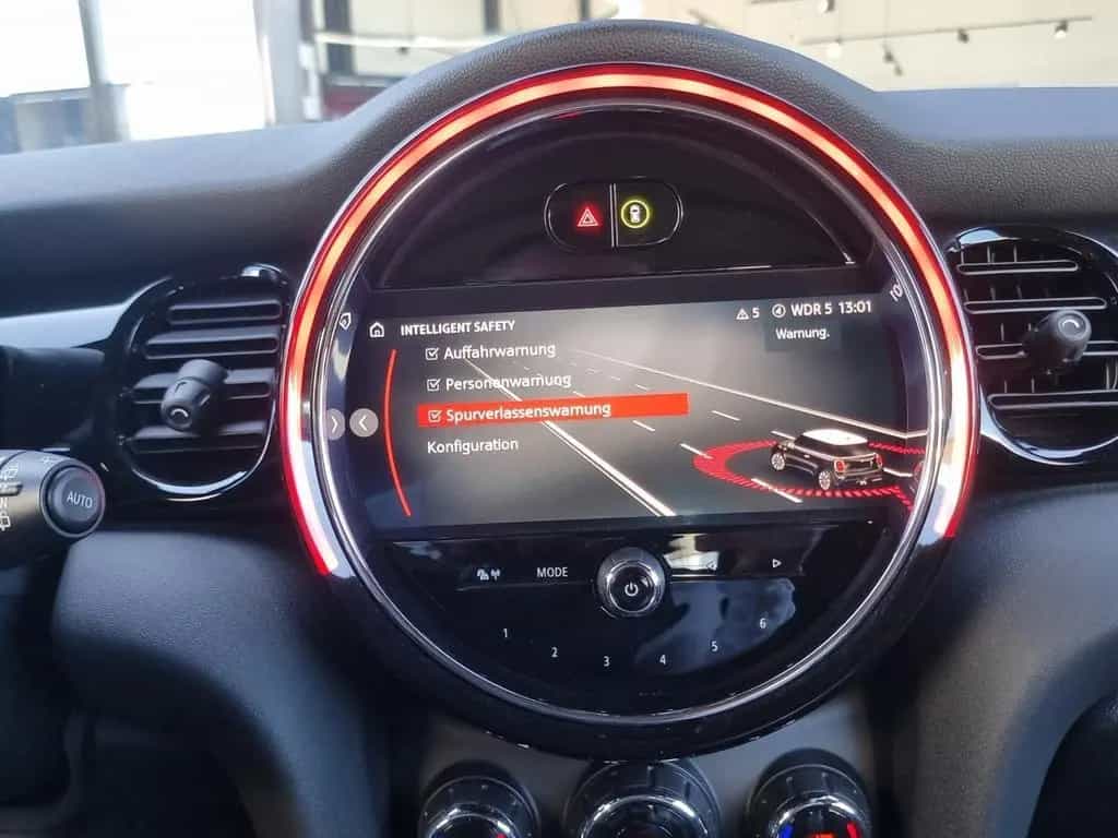MINI Cooper John Cooper Works Trim 03/2023-photo-9