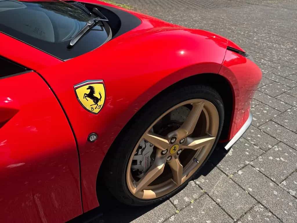 Ferrari F8 Spider *AFS*Lift*Kamera*PDC*Karbon* 05/2022-photo-10