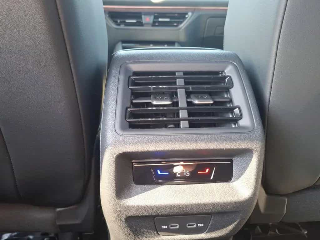 Volkswagen Tiguan R-Line 150 PS DSG | NAVI | Ahzv. | HUD uv null-photo-10