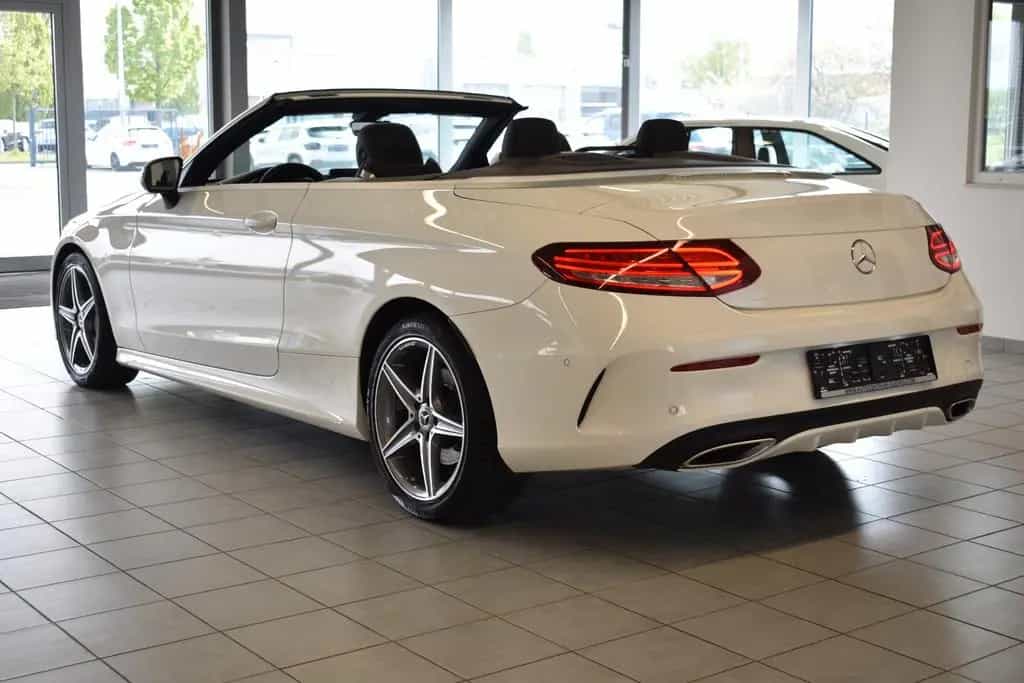 Mercedes-Benz C-Class 180 Cabrio AUT./AMG-LINE/NAVI/AIRSCARF/AMBI 04/2017-photo-4