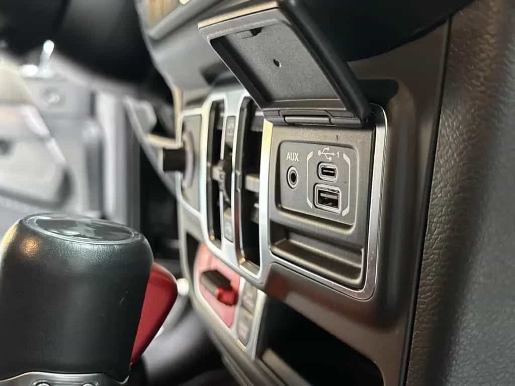 Jeep Wrangler Rubicon DualTop/Tempom./AHK/1.Hand 07/2021-photo-16