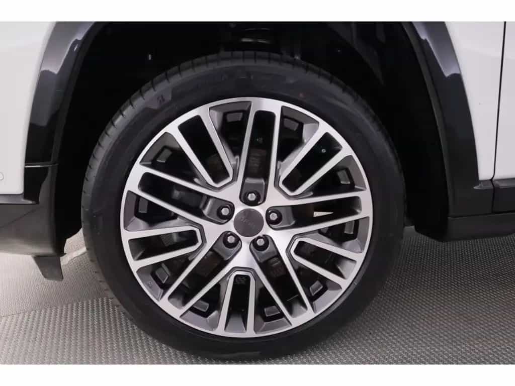 Jeep Compass 1.5E-Hybrid Aut.Summit+LED+NAVI+KAMERA 02/2025-photo-13