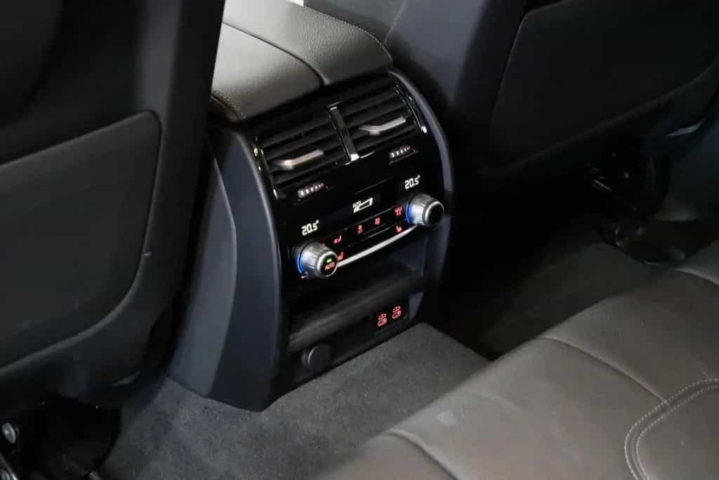 BMW 530 i xDrive Touring Luxury Line AHK HuD Stdhzg 03/2022-photo-14