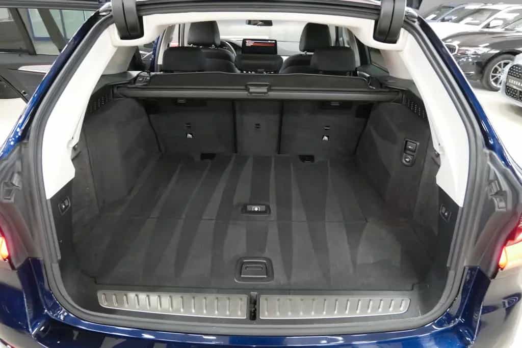 BMW 530 i xDrive Touring Luxury Line AHK HuD Stdhzg 03/2022-photo-16