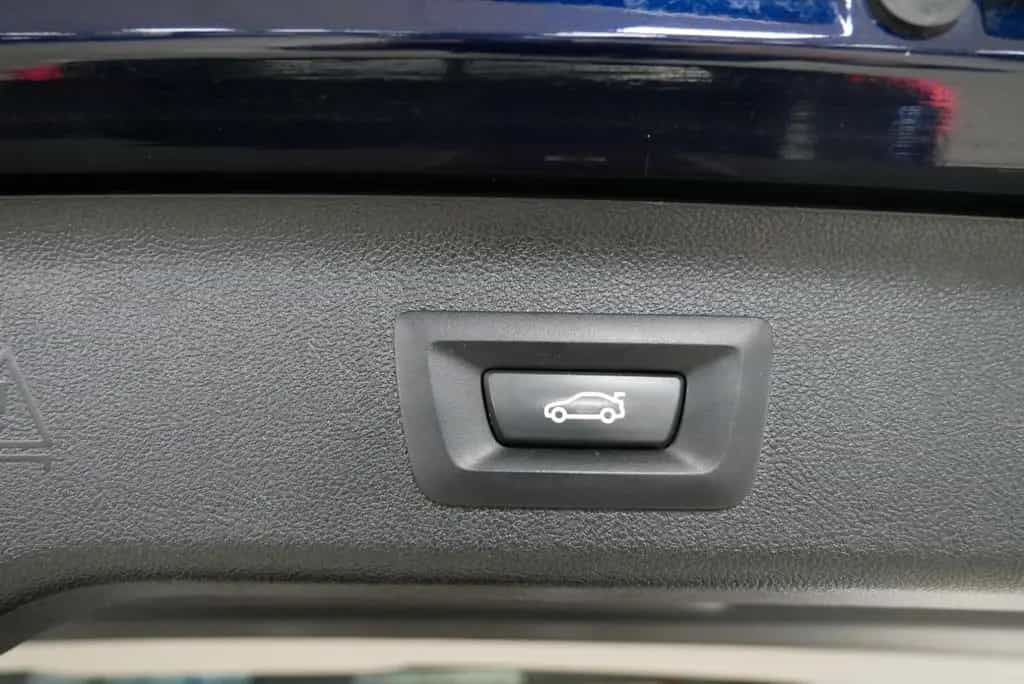 BMW 530 i xDrive Touring Luxury Line AHK HuD Stdhzg 03/2022-photo-18