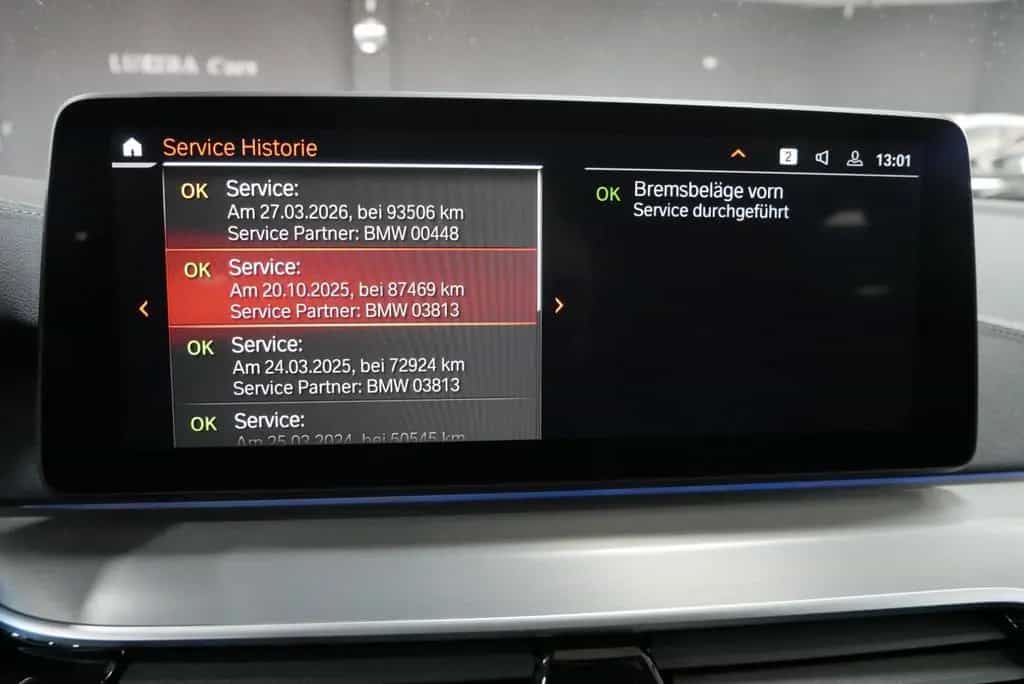 BMW 530 i xDrive Touring Luxury Line AHK HuD Stdhzg 03/2022-photo-36