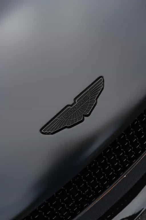 Aston Martin DBS V12 Volante 770 Ultimate Carbon/ Mattblack 01/2024-photo-17