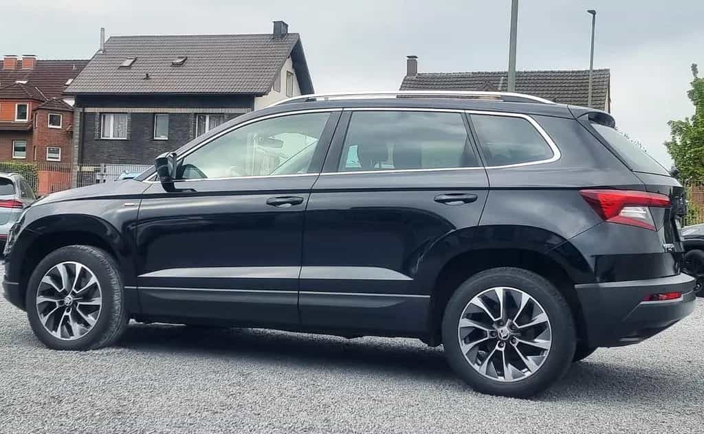 Skoda Karoq Drive NAVI KAM PDC TEMP SITZH ALU LED TOP 07/2020-photo-11