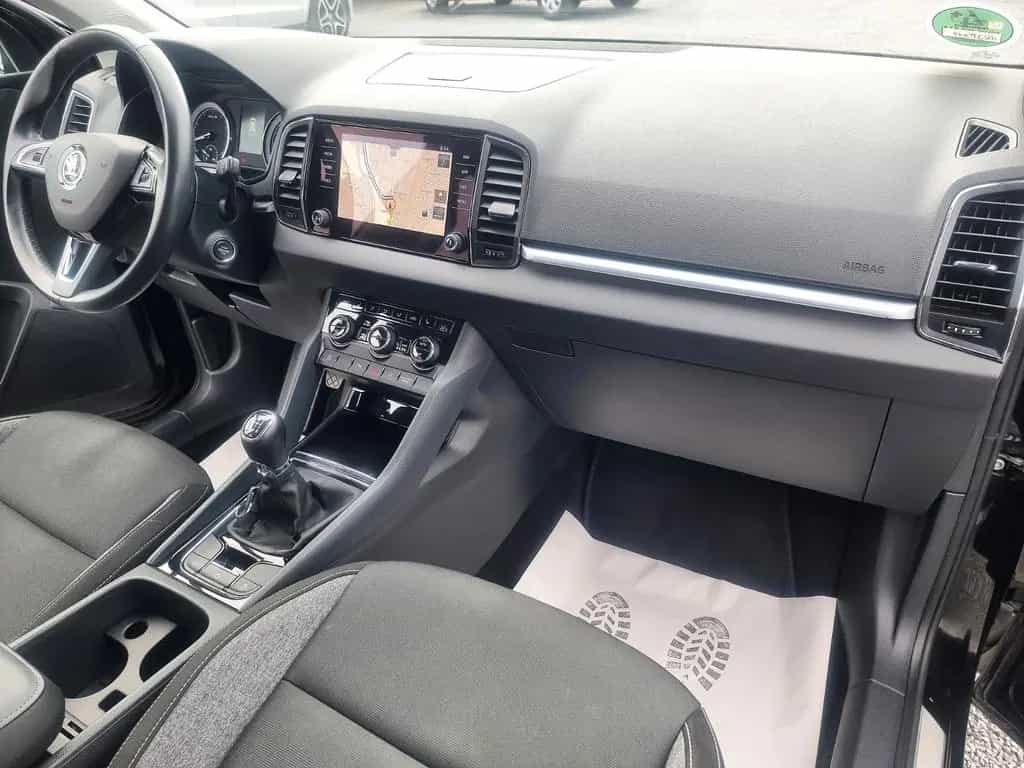 Skoda Karoq Drive NAVI KAM PDC TEMP SITZH ALU LED TOP 07/2020-photo-16