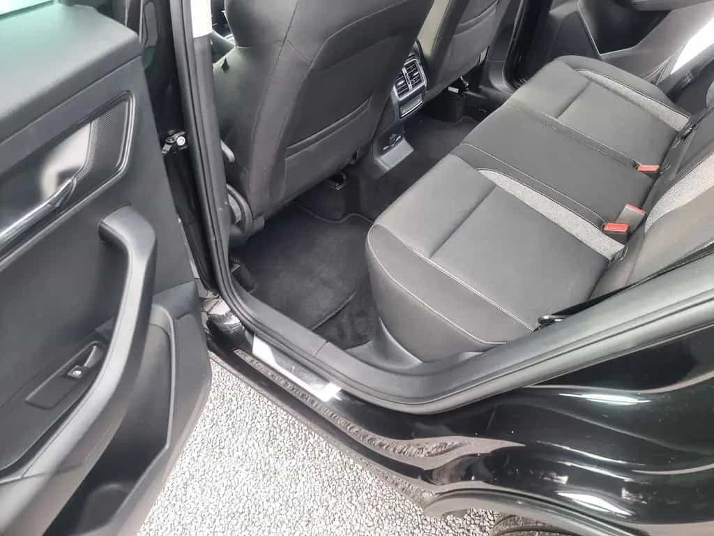 Skoda Karoq Drive NAVI KAM PDC TEMP SITZH ALU LED TOP 07/2020-photo-22