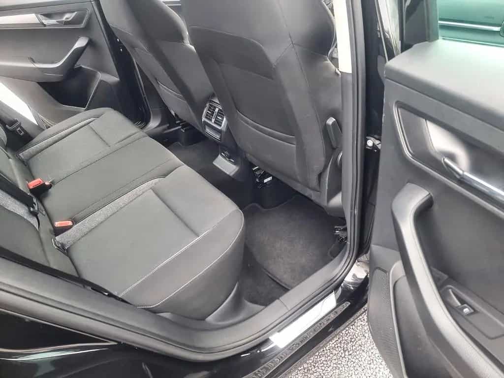 Skoda Karoq Drive NAVI KAM PDC TEMP SITZH ALU LED TOP 07/2020-photo-23