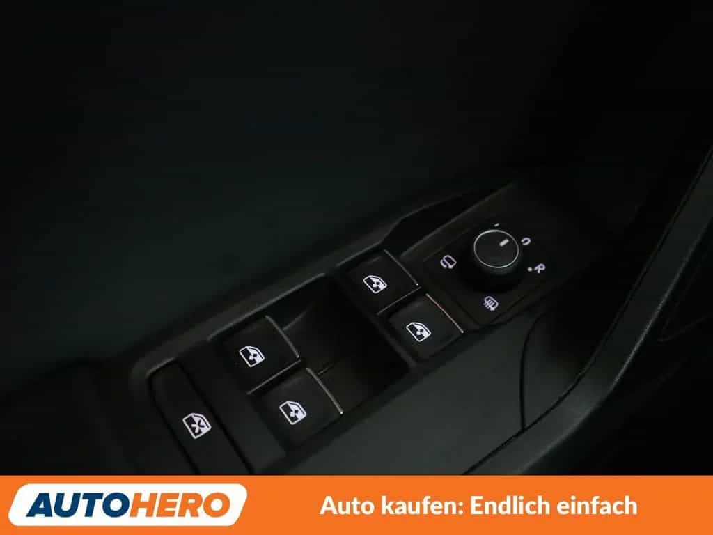 Seat Leon 1.5 eTSI ACT FR Aut*NAVI*LED*ACC*PDC*SHZ* 03/2021-photo-27
