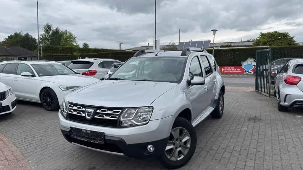 Dacia Duster I Prestige 4x2  | 1.HAND | 44.890KM |NAVI 12/2015-photo-1