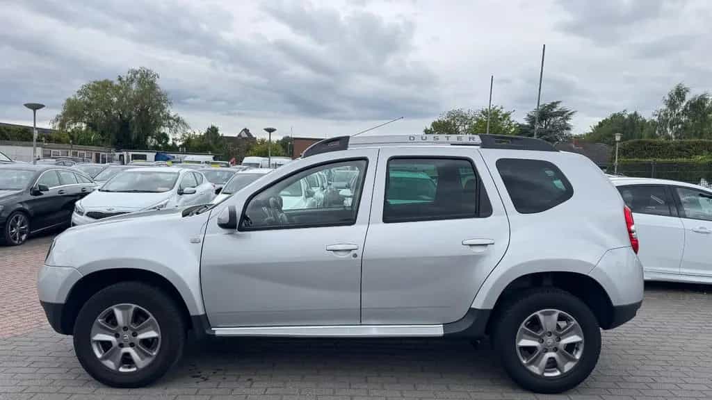 Dacia Duster I Prestige 4x2  | 1.HAND | 44.890KM |NAVI 12/2015-photo-3