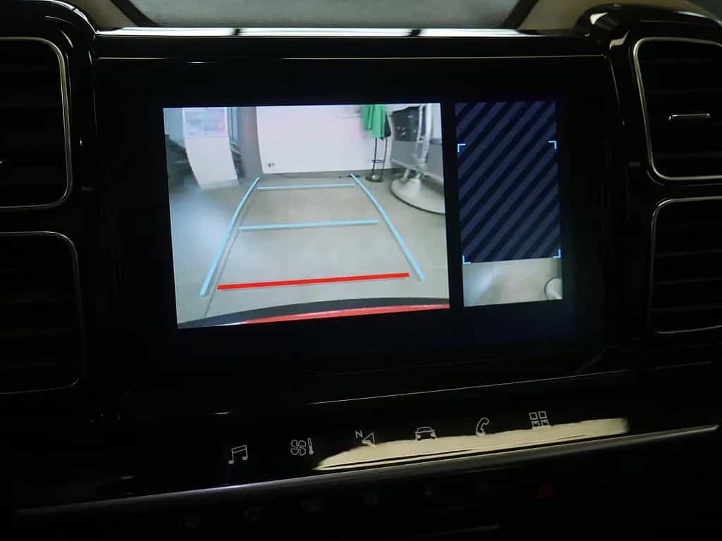 Citroën C5 Aircross BlueHDi 180 Feel PDC NAVI LED PANO 01/2019-photo-6