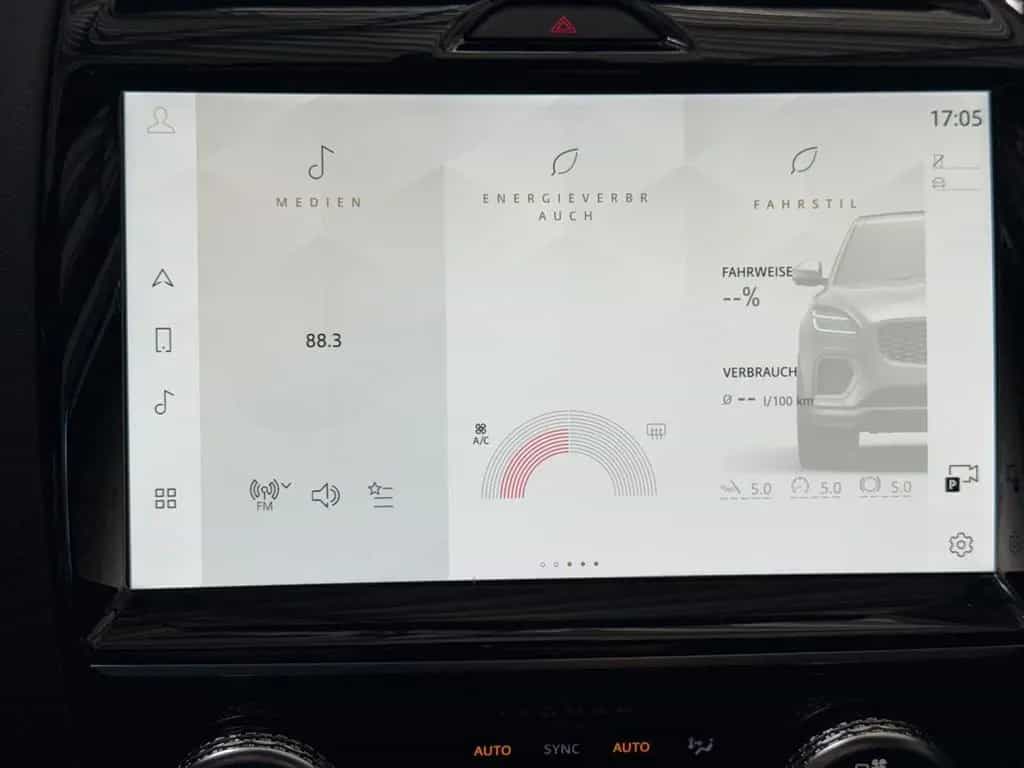 Jaguar E-Pace R-Dynamic S AWD Meridian 02/2022-photo-37