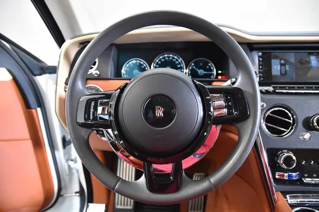 Rolls-Royce Cullinan - 02/2020-photo-14
