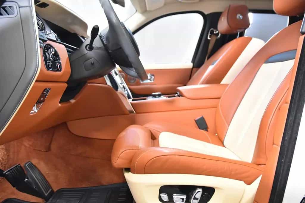 Rolls-Royce Cullinan - 02/2020-photo-24