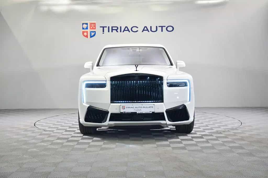 Rolls-Royce Cullinan - 02/2020-photo-7