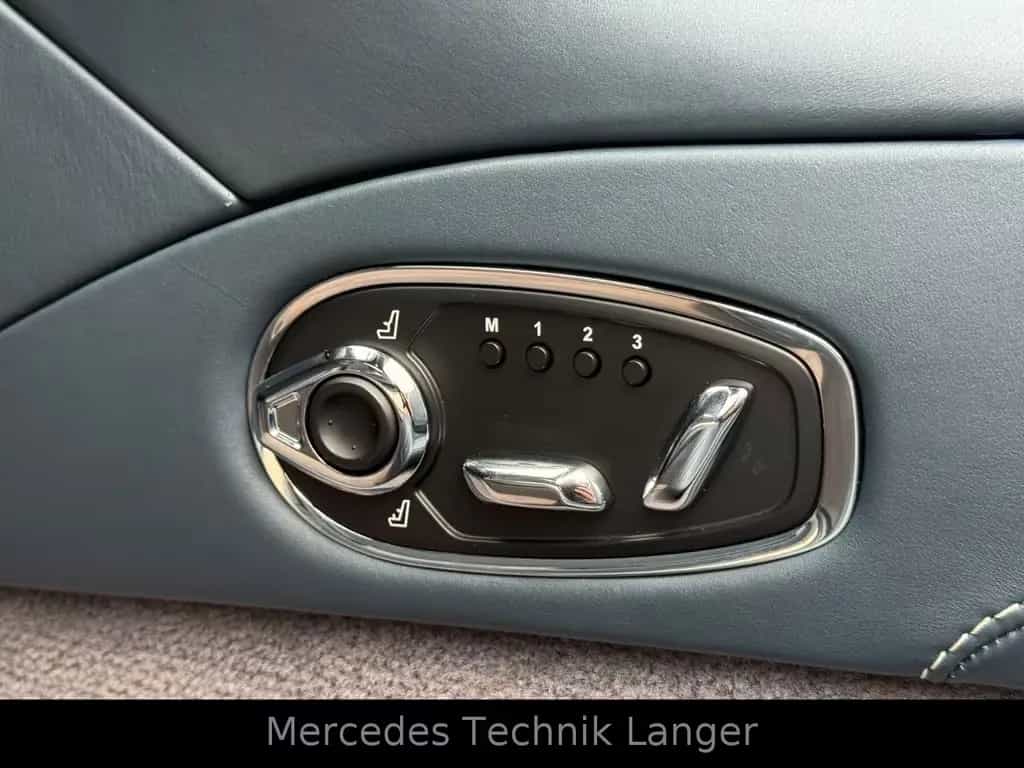 Aston Martin DB11 4.0 V8 Volante 12/2020-photo-11